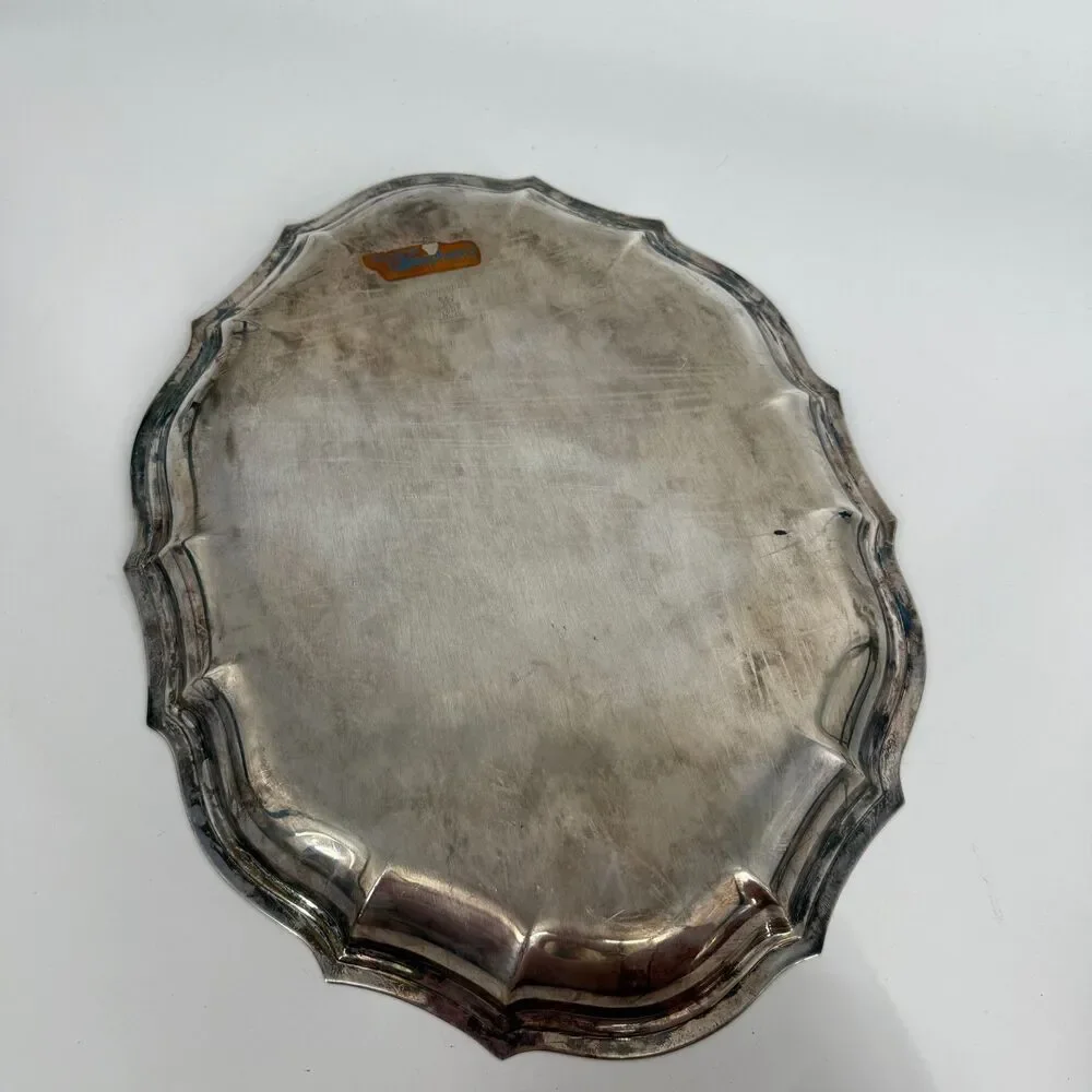 Vintage International Silver Co. Chippendale Scalloped Serving Tray 14'' Silver